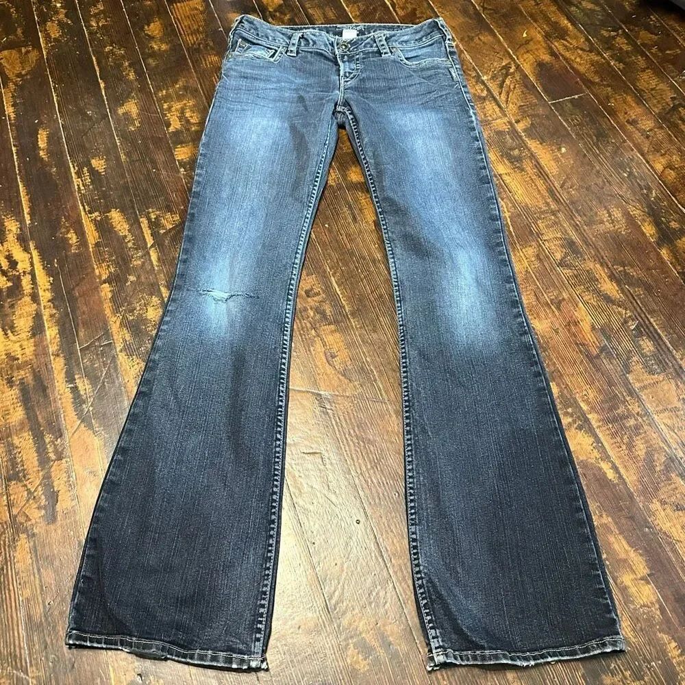 Silver Pioneer distressed flared cowboycore 30x35 jeans
